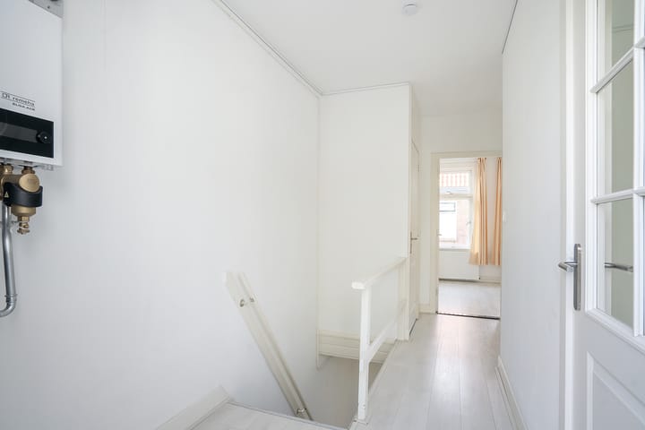 Foto 14 van Van Galenstraat 2