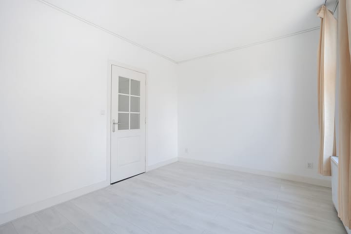 Foto 21 van Van Galenstraat 2