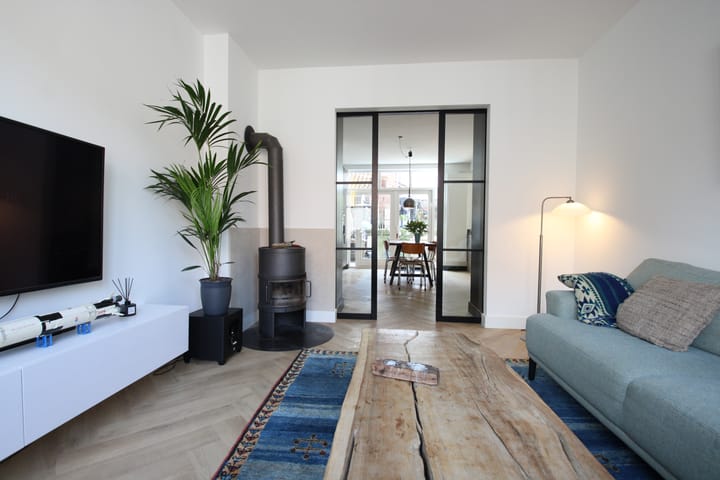 Foto 5 van Dorpsplein 1