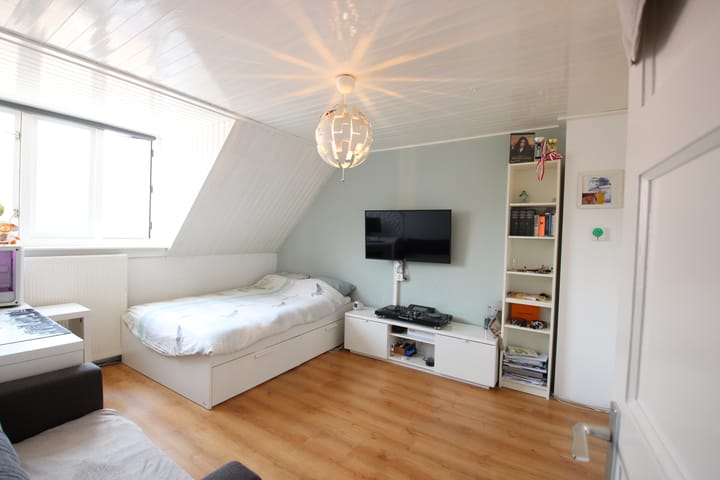 Photo 9 of Dorpsplein 1