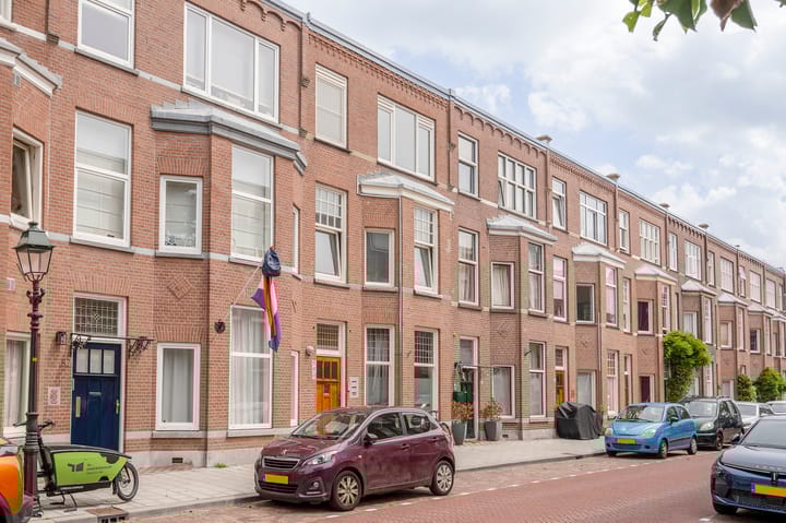 Foto 2 van Van Beuningenstraat 85-B