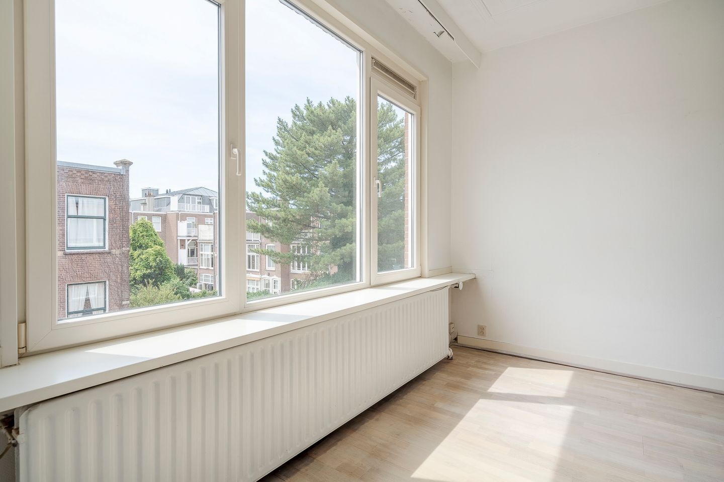 Foto 5 van Van Beuningenstraat 85-B