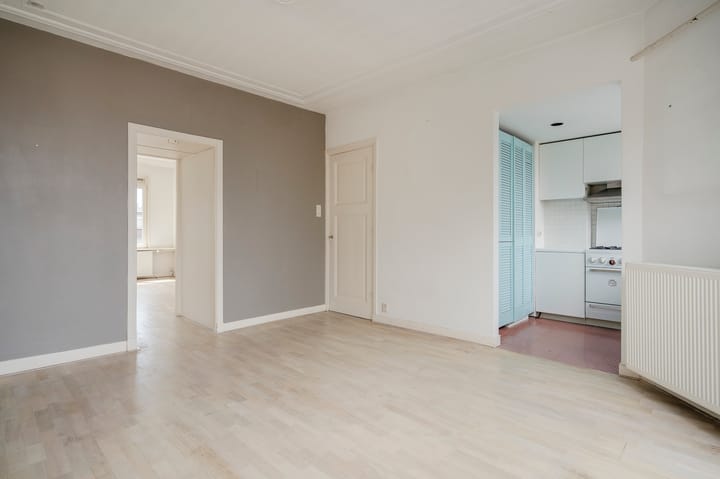 Foto 13 van Van Beuningenstraat 85-B