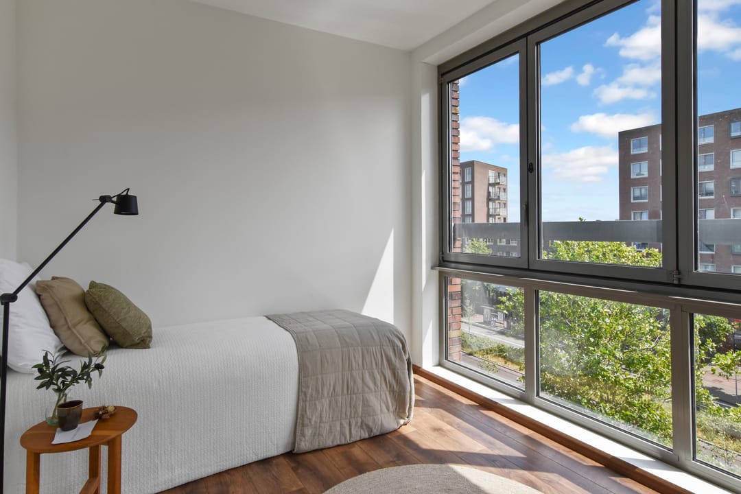 Foto 11 van Pieter Oosterhuisstraat 75