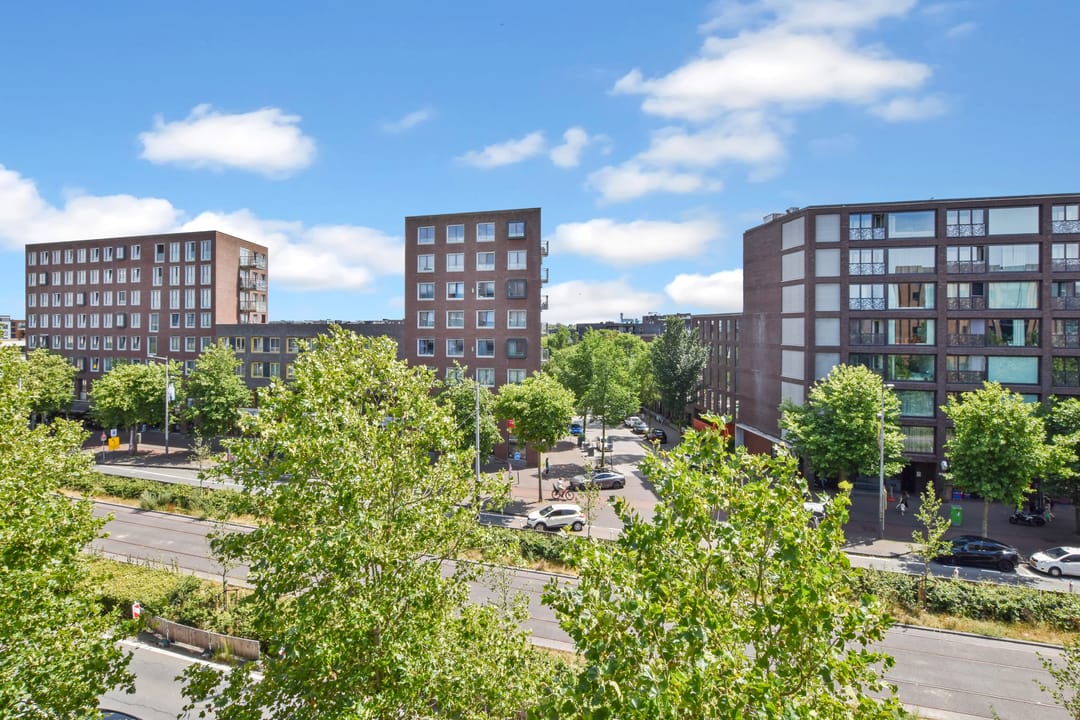 Foto 28 van Pieter Oosterhuisstraat 75