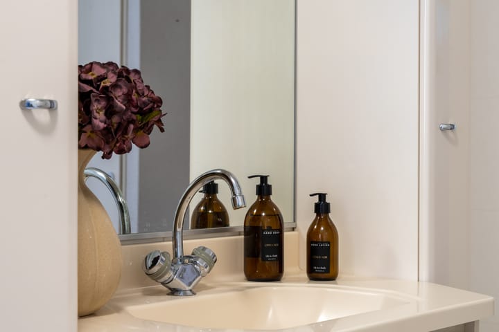 Photo 30 of Ensahlaan 44