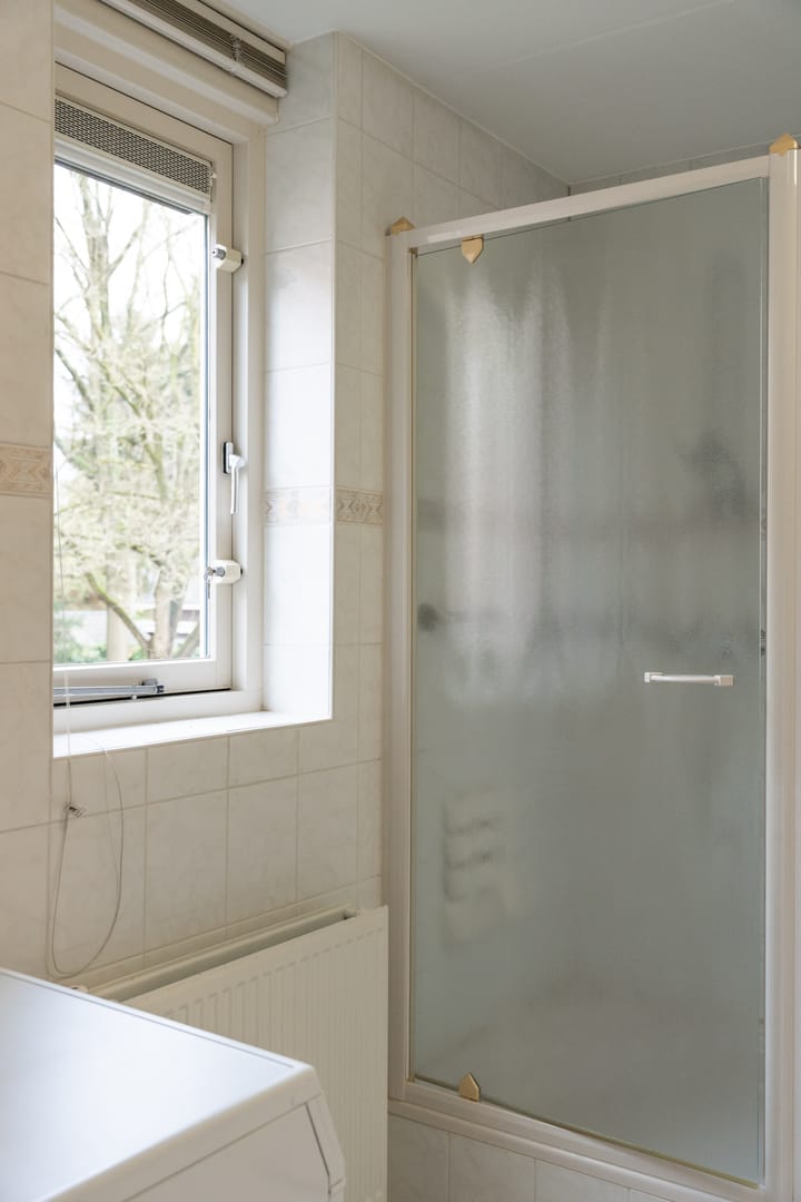 Photo 31 of Ensahlaan 44