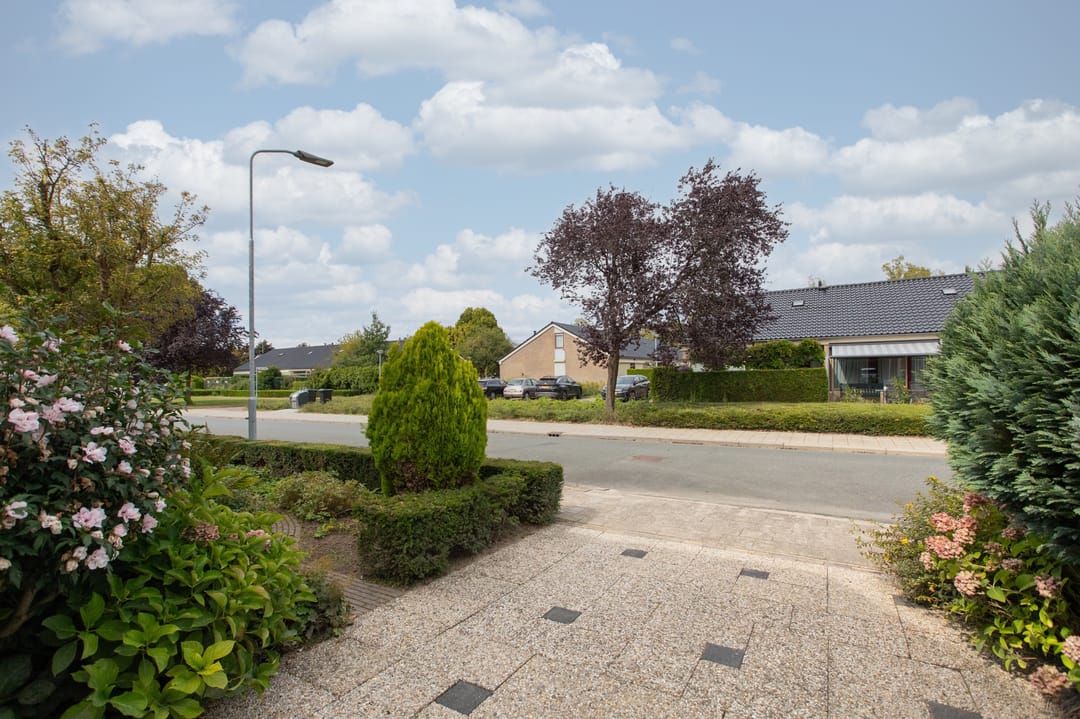 Foto 11 van Meidoornstraat 47