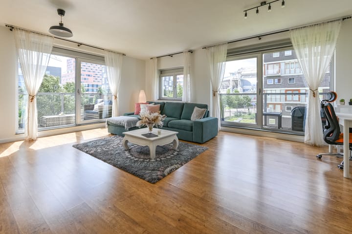 Anna Blamansingel 77