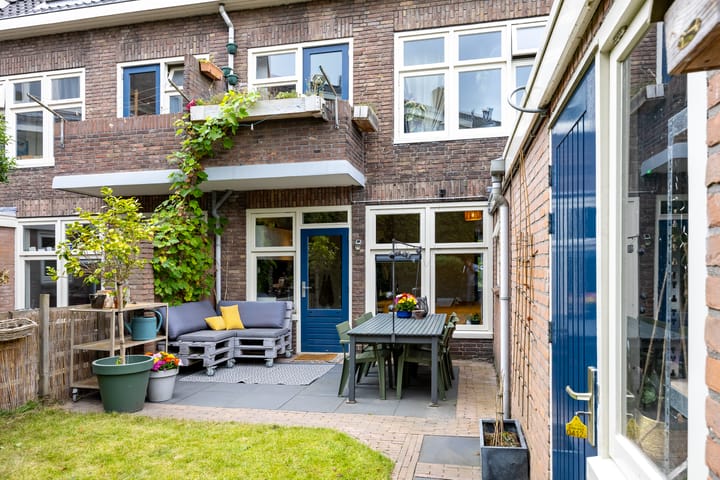 Photo 2 of Koninginnelaan 82