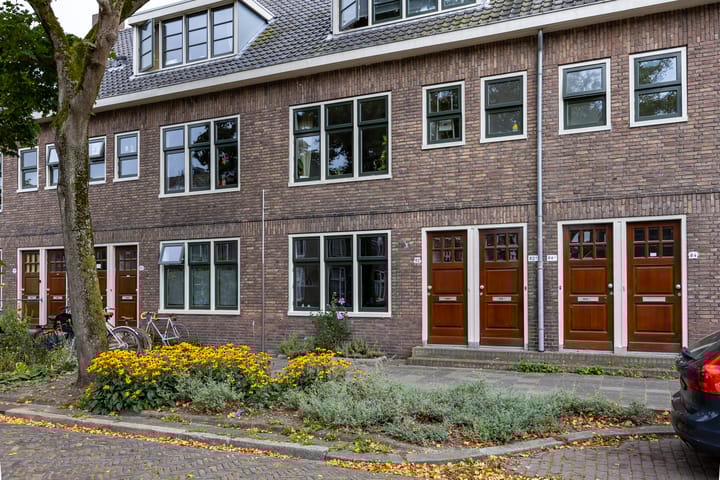 Photo 4 of Koninginnelaan 82