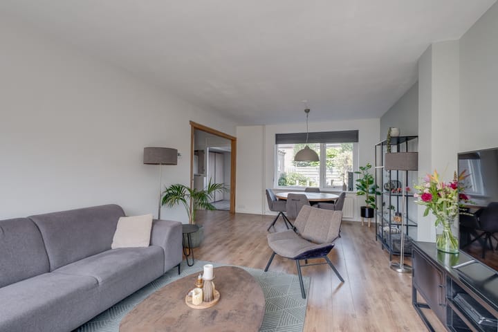 Photo 6 of Jacob van Ruysdaellaan 8