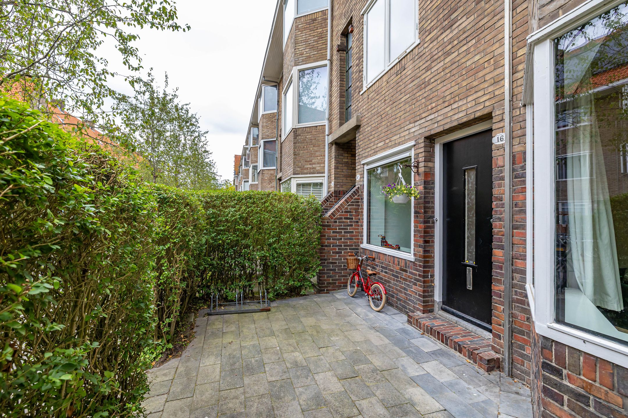 Photo 6 of Ambonstraat 16