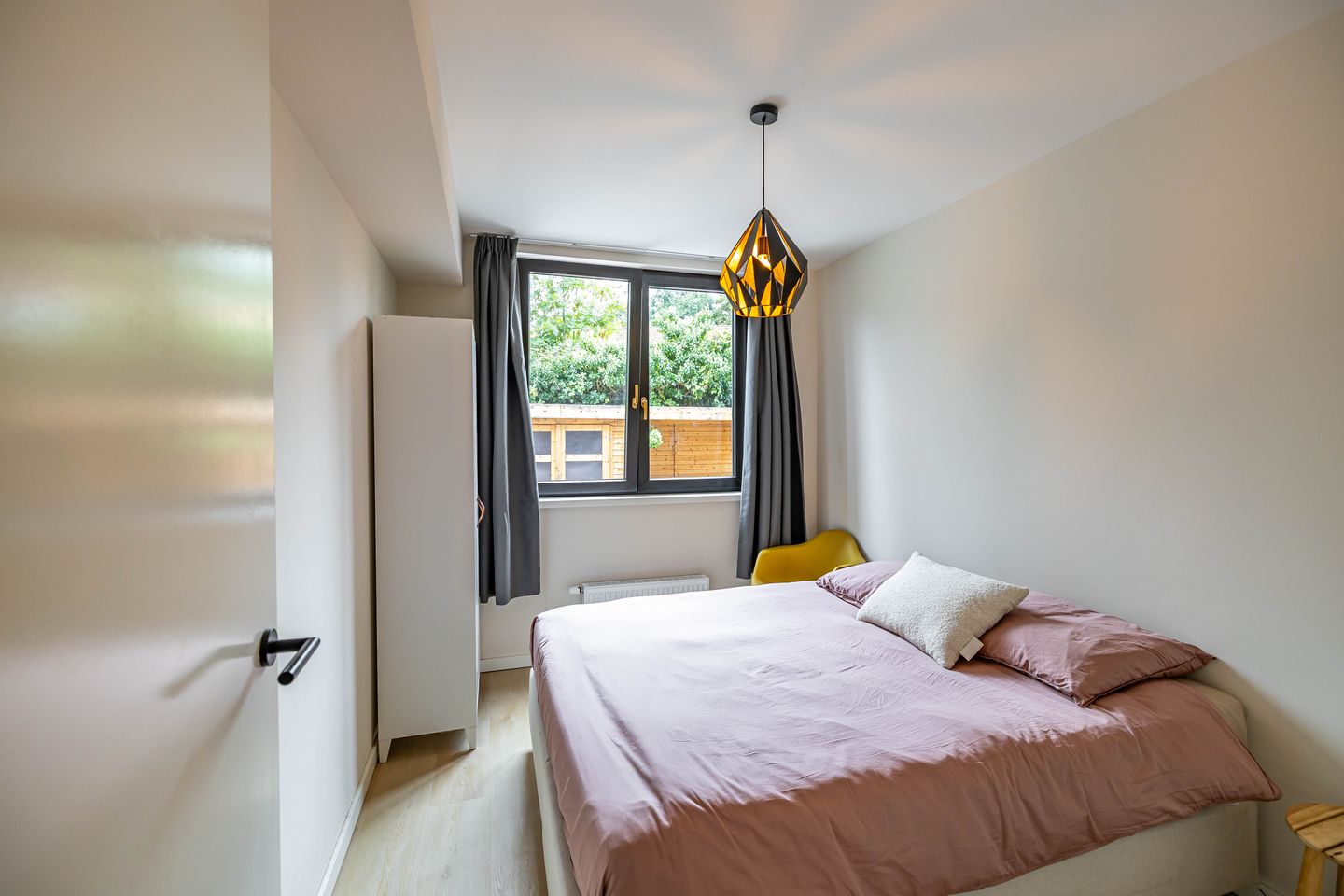 Photo 19 of Ambonstraat 16