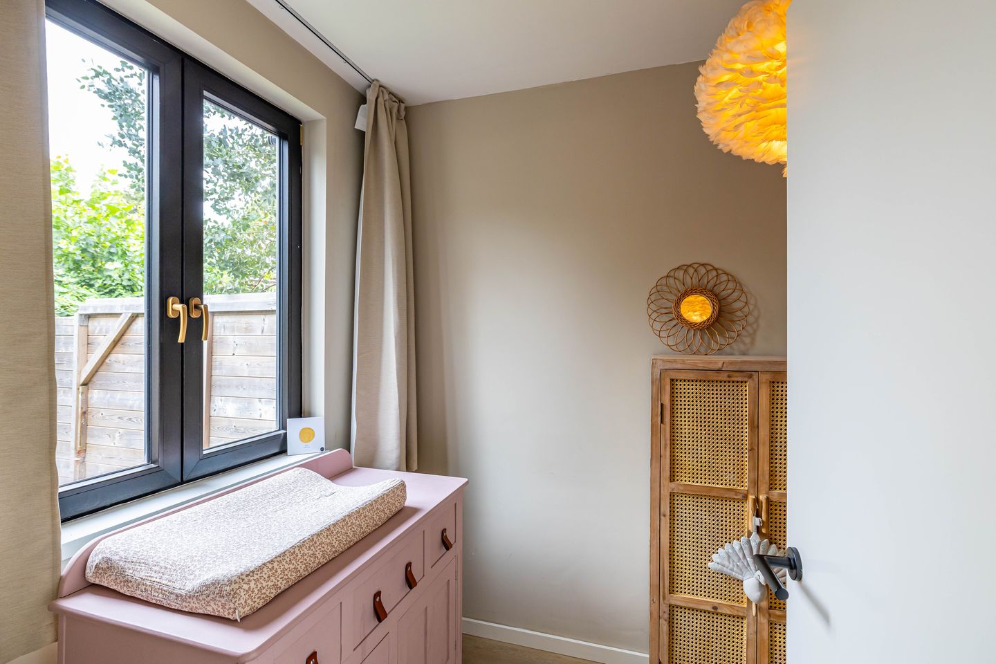 Photo 29 of Ambonstraat 16