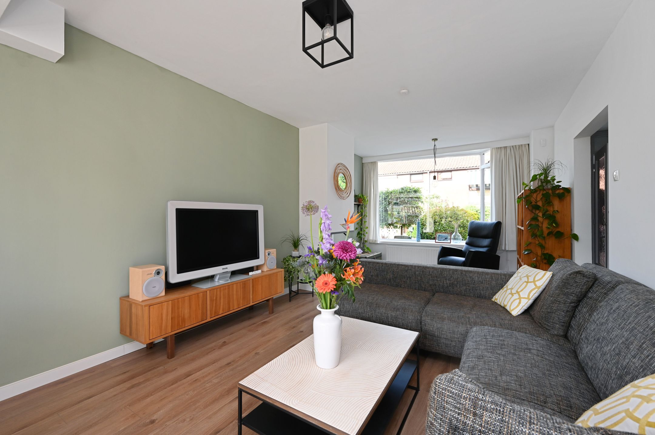 Photo 15 of Henriëtte Roland Holststraat 19