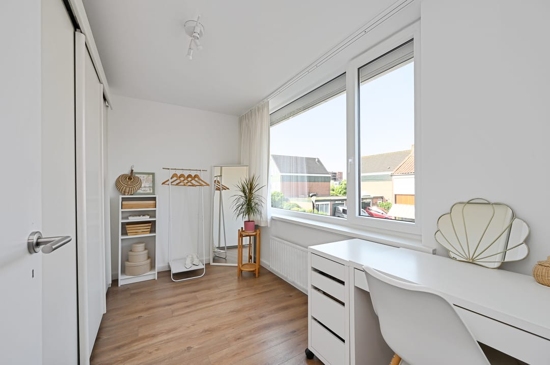 Photo 31 of Henriëtte Roland Holststraat 19