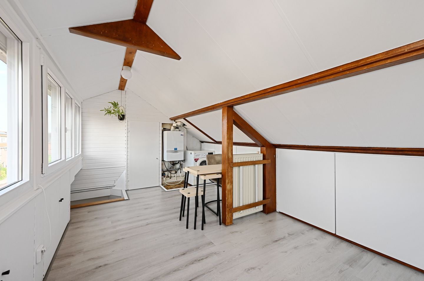 Photo 35 of Henriëtte Roland Holststraat 19