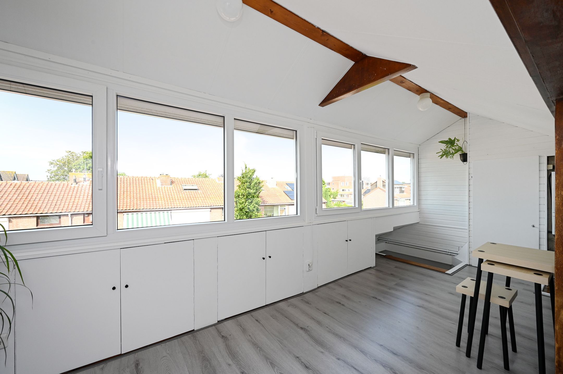 Photo 36 of Henriëtte Roland Holststraat 19