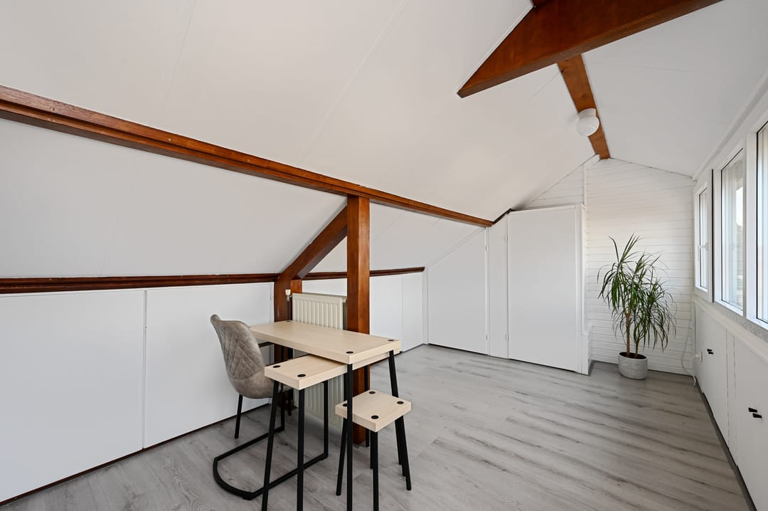 Photo 37 of Henriëtte Roland Holststraat 19