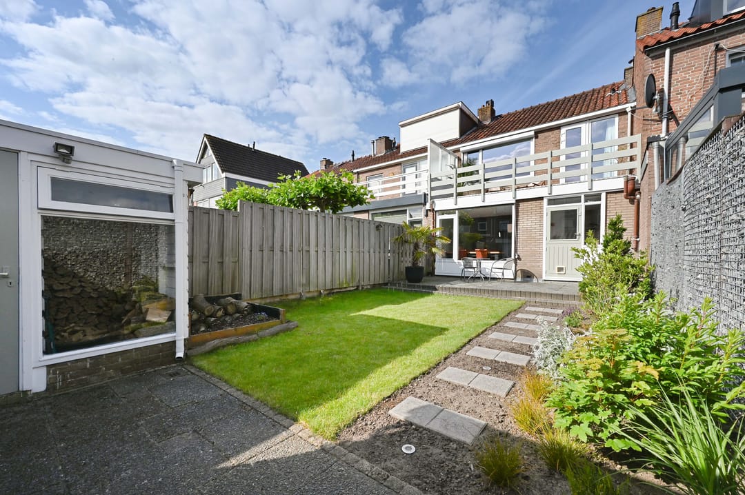 Photo 41 of Henriëtte Roland Holststraat 19