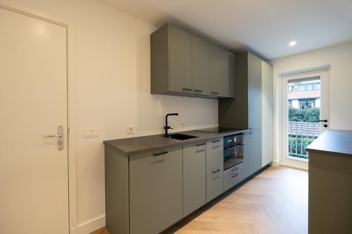 Foto 9 van Admiraal de Ruyterlaan 119