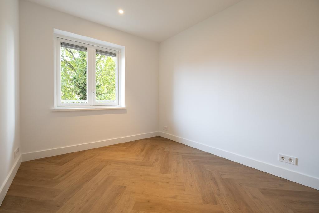 Photo 12 of Admiraal de Ruyterlaan 119