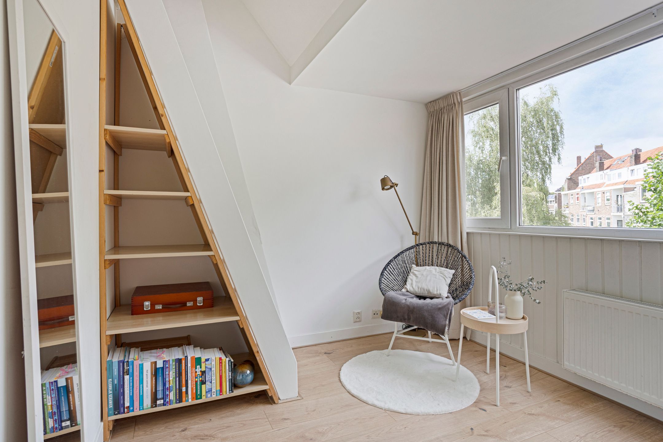 Foto 24 van Noordelijke Parallelweg 85