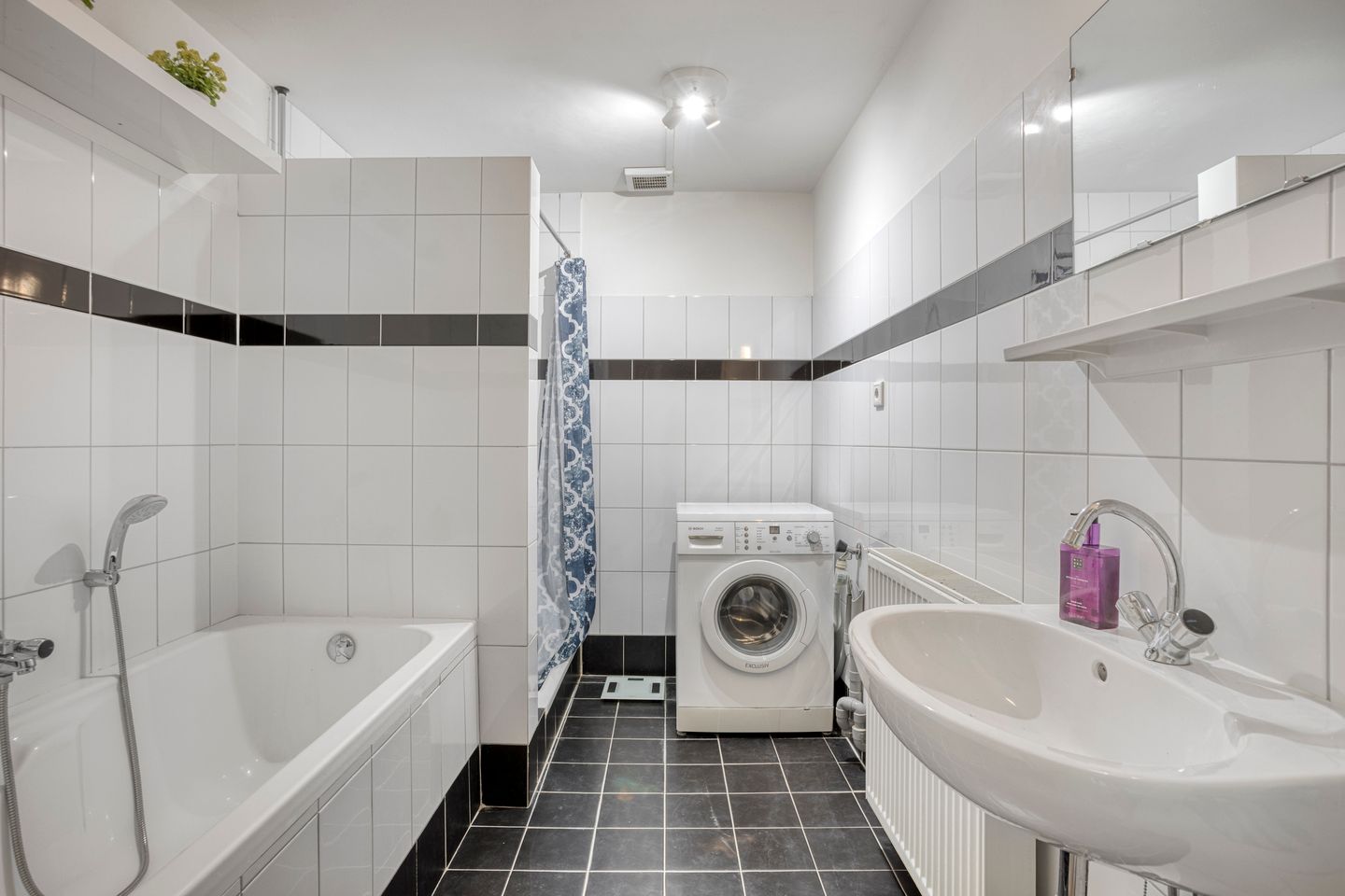 Photo 19 of Tinelstraat 5-F