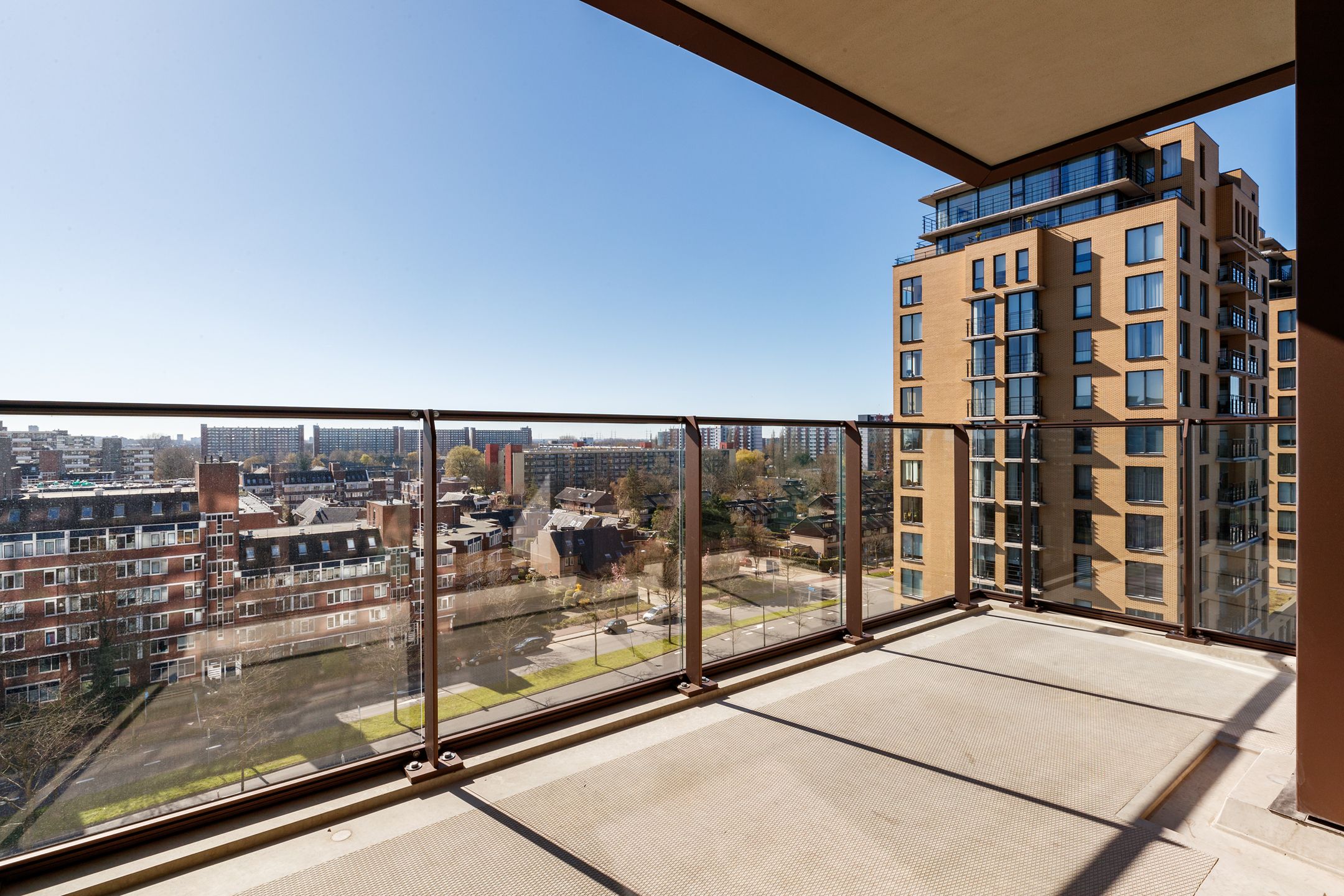 Foto 12 van C.T. Storklaan 301