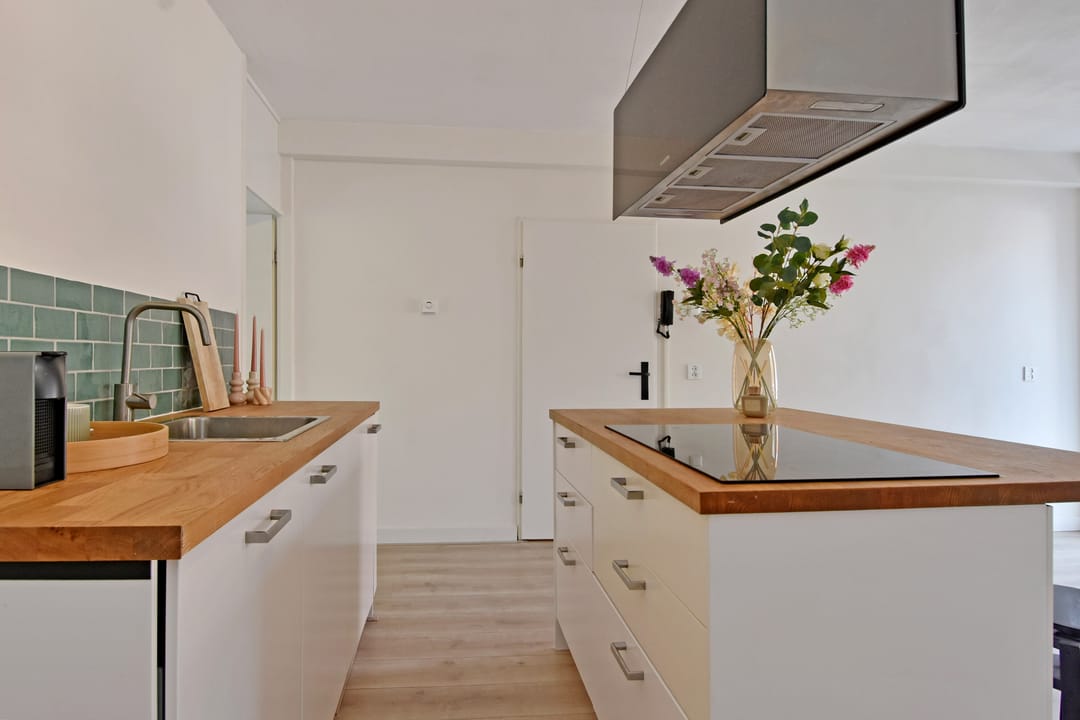 Foto 16 van Charlotte de Bourbonstraat 88