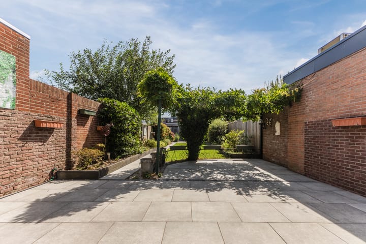 Foto 15 van Ophoviusstraat 14