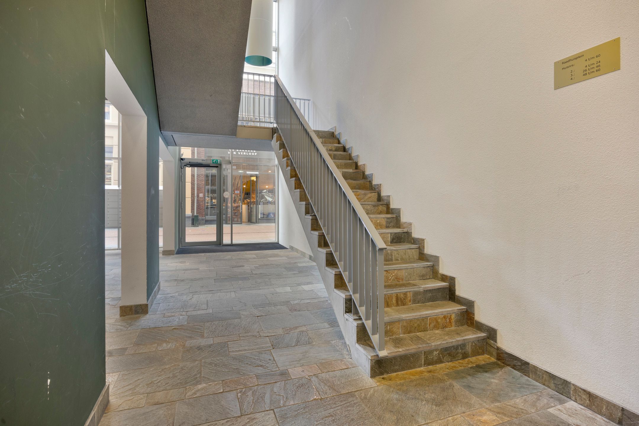 Foto 6 van Raadhuisplein 10