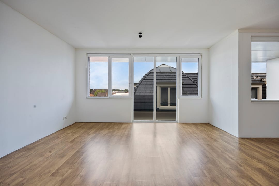 Foto 13 van Raadhuisplein 10