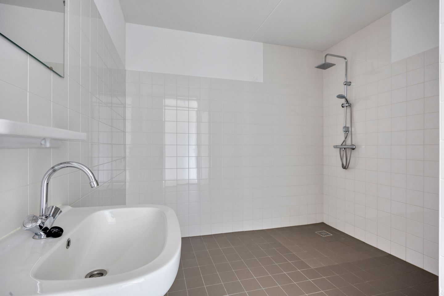 Foto 19 van Raadhuisplein 10