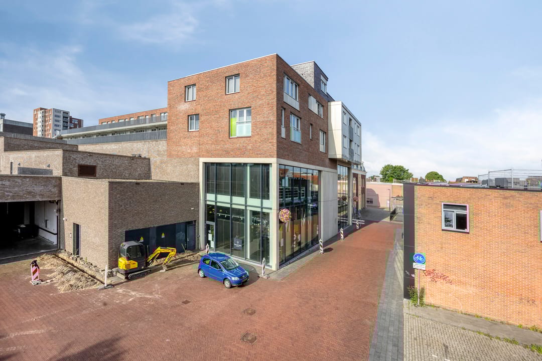 Foto 23 van Raadhuisplein 10