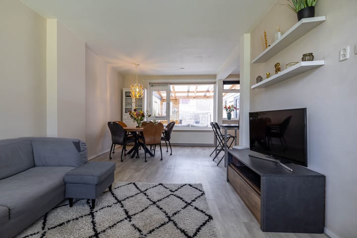 Foto 11 van Wegalaan 35