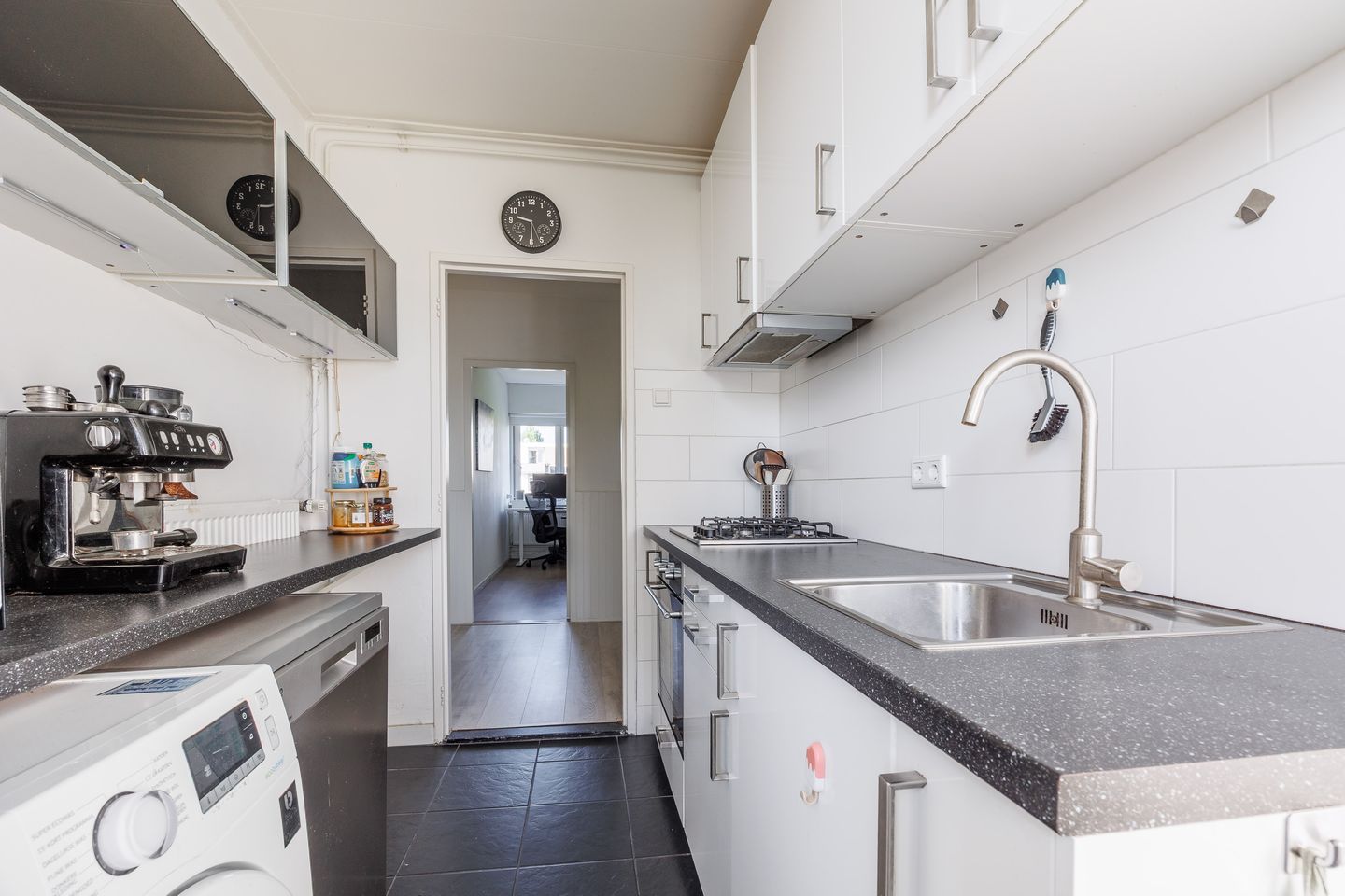 Foto 19 van Maanstraat 11