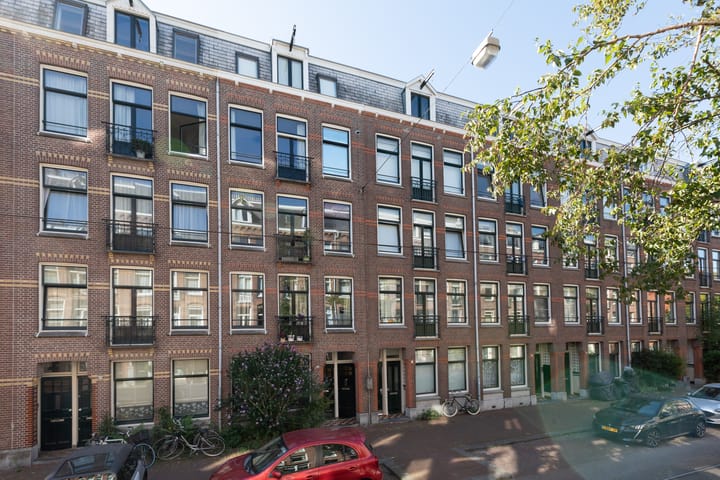 Photo 1 of Van der Hoopstraat 111-2