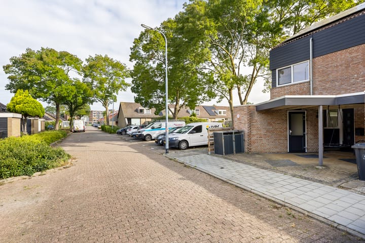 Foto 4 van Girsesland 59