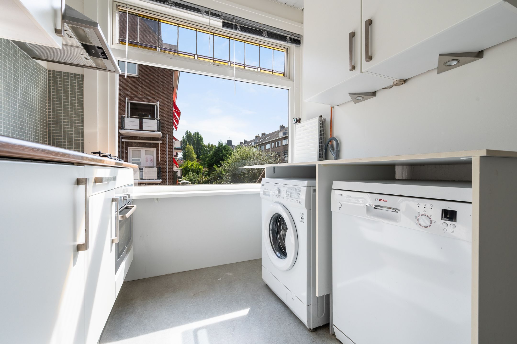 Foto 30 van Van Houtenstraat 29-B