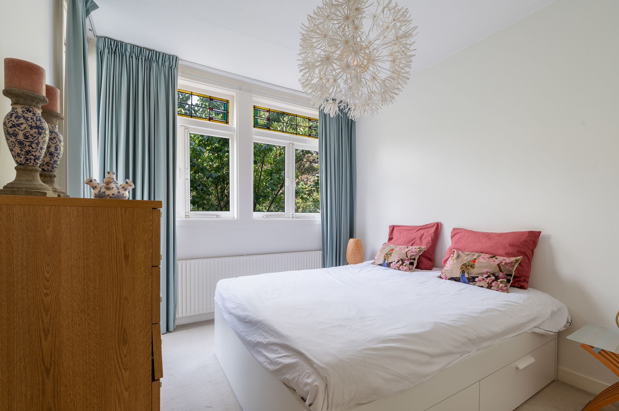 Foto 33 van Van Houtenstraat 29-B