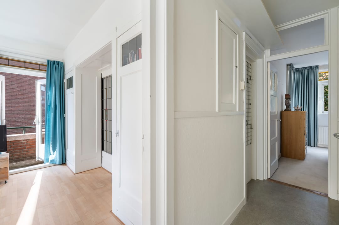 Foto 38 van Van Houtenstraat 29-B