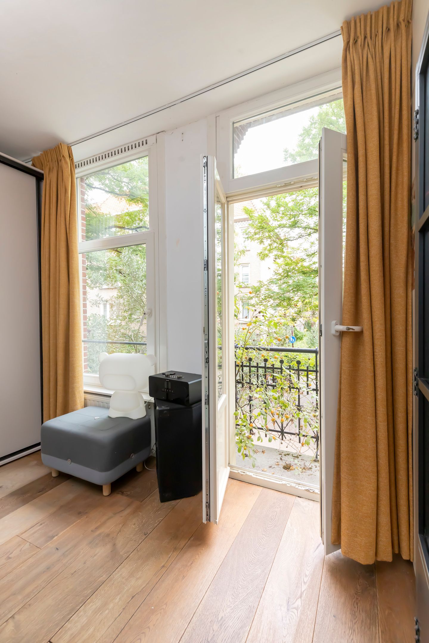 Foto 29 van Van Beuningenplein 126