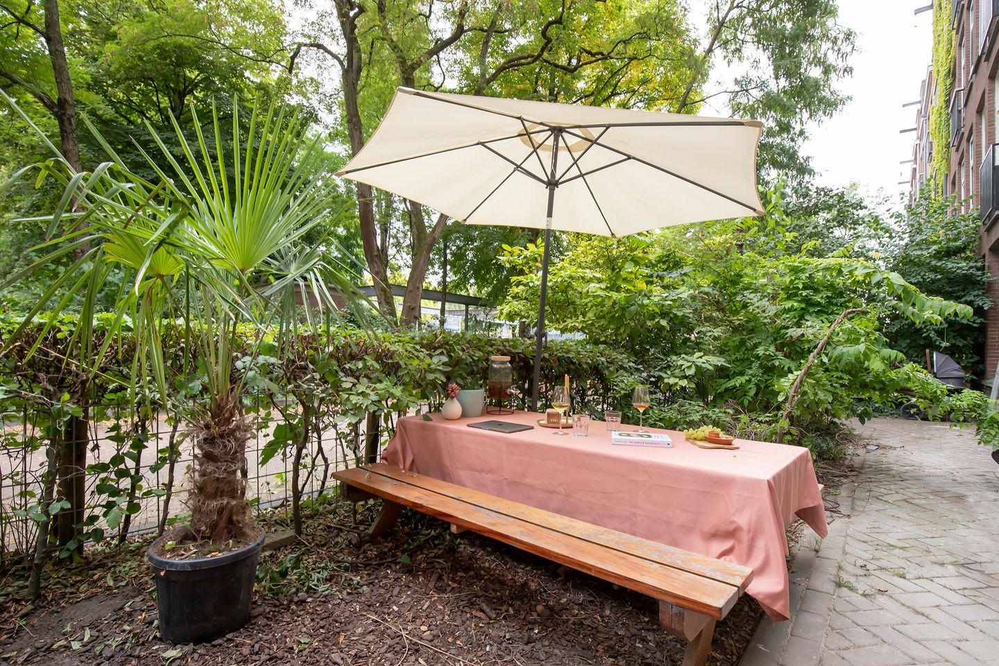 Foto 35 van Van Beuningenplein 126