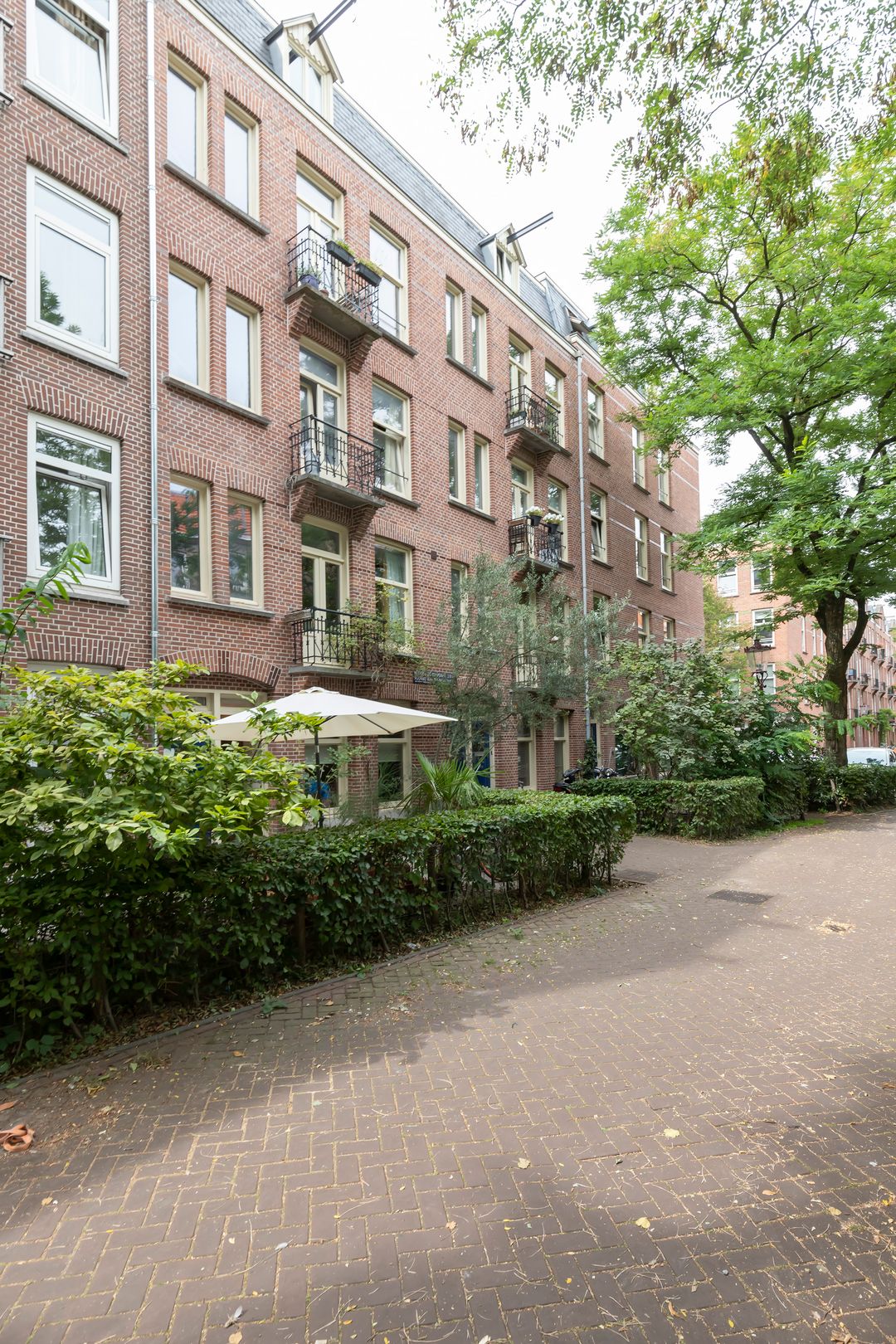 Foto 37 van Van Beuningenplein 126