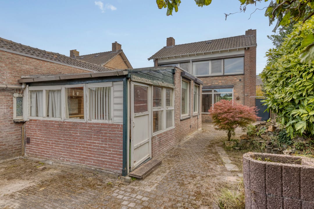 Foto 28 van Vossenbosstraat 28