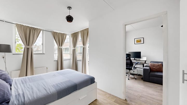 Foto 15 van Lutmastraat 2-E