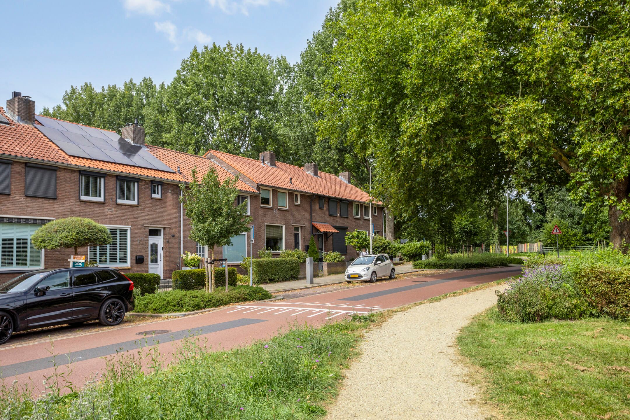 Foto 39 van Hugo de Grootstraat 10