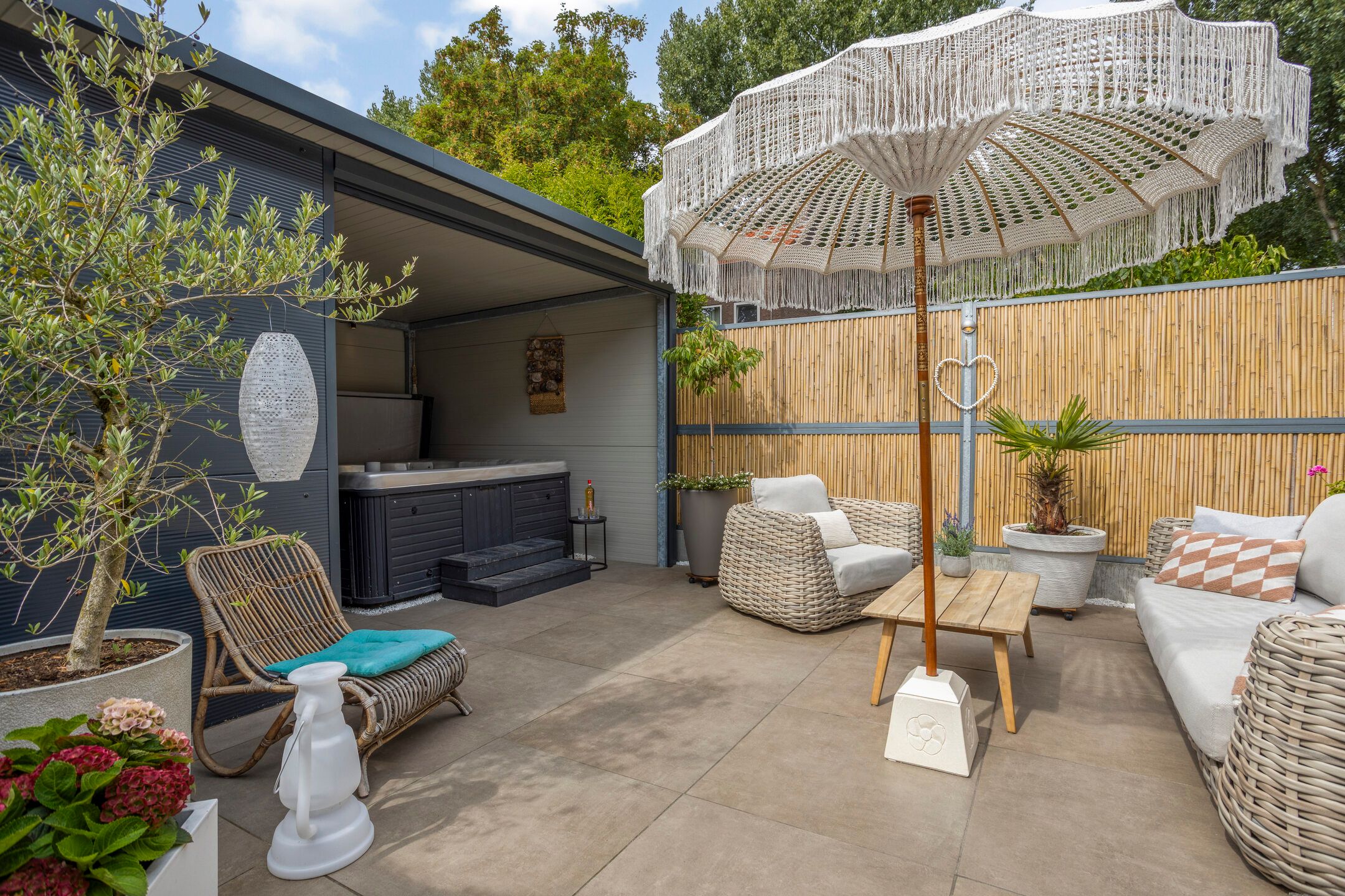 Foto 30 van Hugo de Grootstraat 10